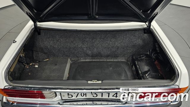 Mercedes-Benz SL-Class 1977 — photo 20