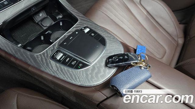 Mercedes-Benz CLS-Class 2021 — photo 18