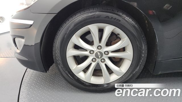 Hyundai Genesis 2014 — photo 5