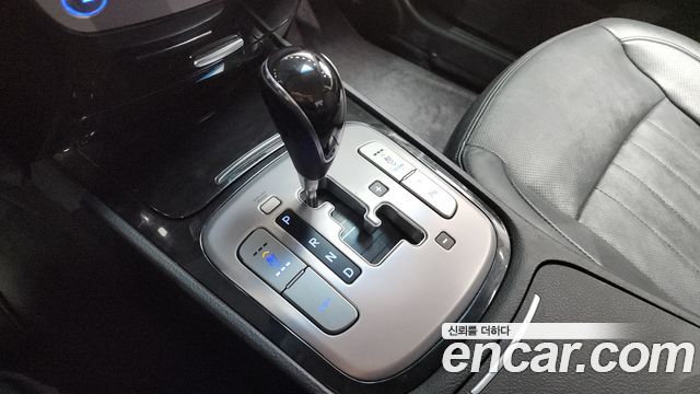 Hyundai Genesis 2014 — photo 9