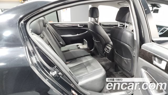 Hyundai Genesis 2014 — photo 12