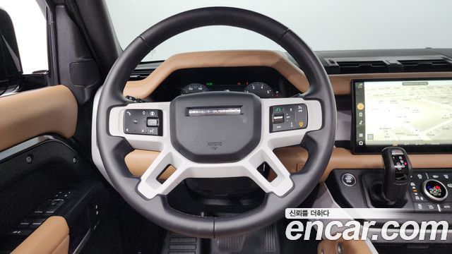 Land Rover Defender 2025 — photo 13