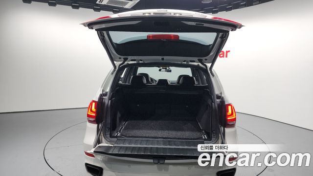 BMW X5 2017 — photo 20