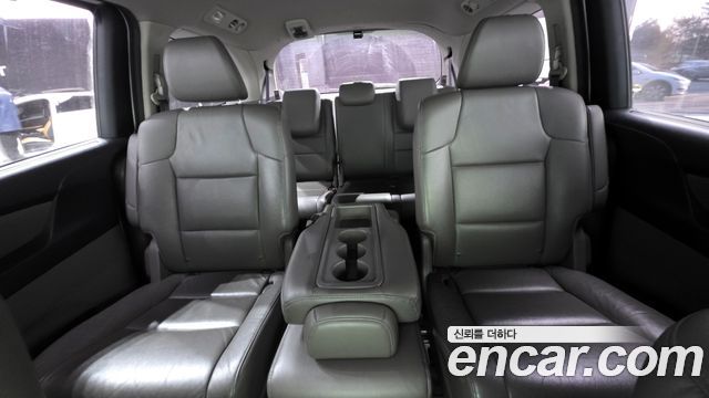 Honda Odyssey 2016 — photo 12