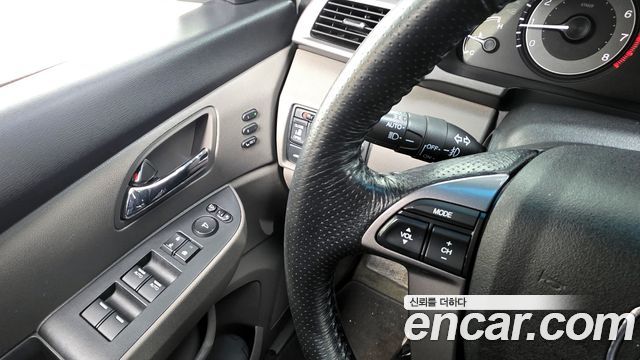 Honda Odyssey 2016 — photo 17