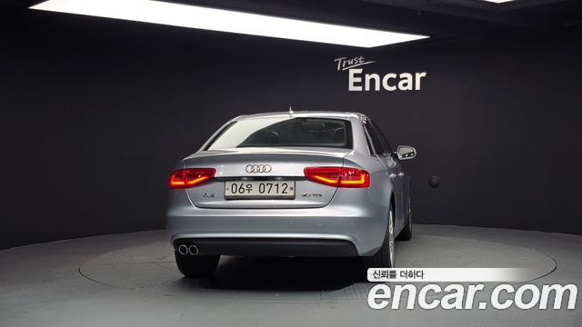 Audi A4 2016 — photo 4