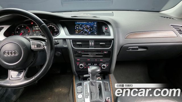 Audi A4 2016 — photo 14