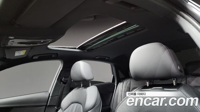 Audi A4 2022 — photo 18