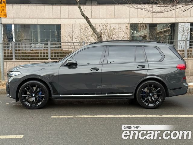 BMW X7 2022 — photo 3