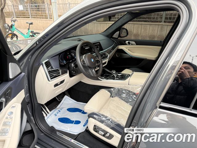 BMW X7 2022 — photo 8
