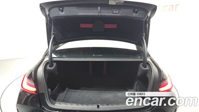 BMW M3 2022 — photo 20
