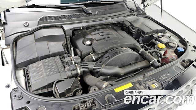 Land Rover Discovery 2016 — photo 6