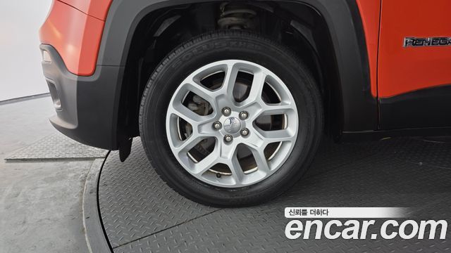Jeep Renegade 2016 — photo 5