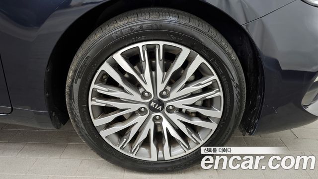Kia K7 2021 — photo 5
