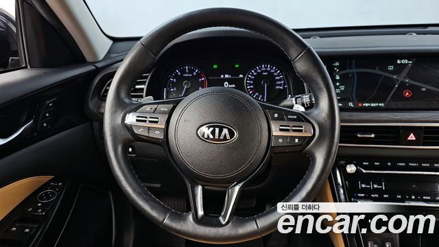 Kia K7 2021 — photo 13