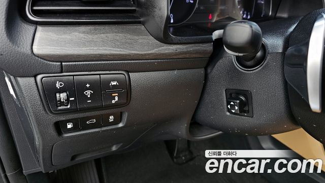 Kia K7 2021 — photo 14