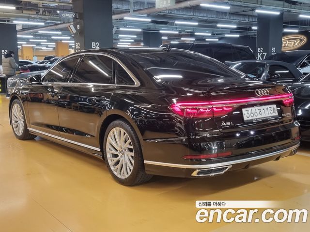 Audi A8 2020 — photo 4
