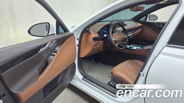 Genesis G80 2023 — photo 10