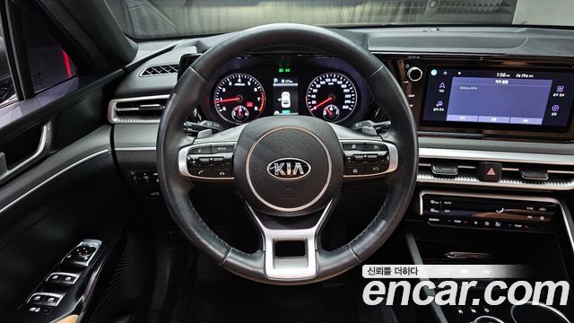 Kia K5 2021 — photo 13