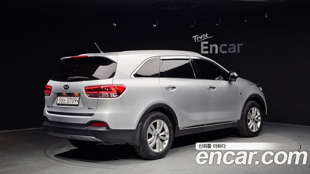 Kia Sorento 2016 — photo 2