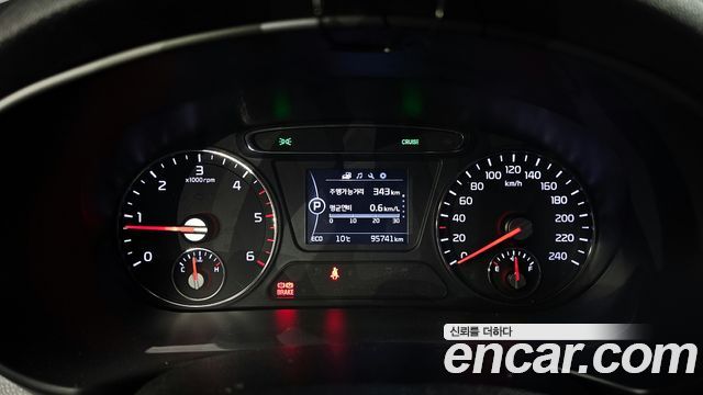 Kia Sorento 2016 — photo 8