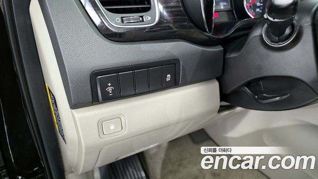 Kia Canival 2020 — photo 15