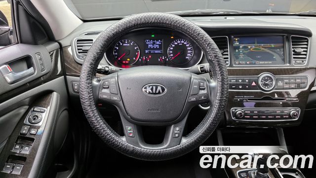 Kia K7 2013 — photo 13