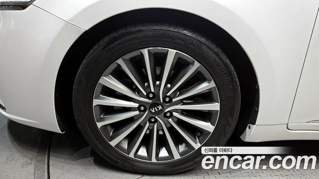 Kia K7 2019 — photo 5