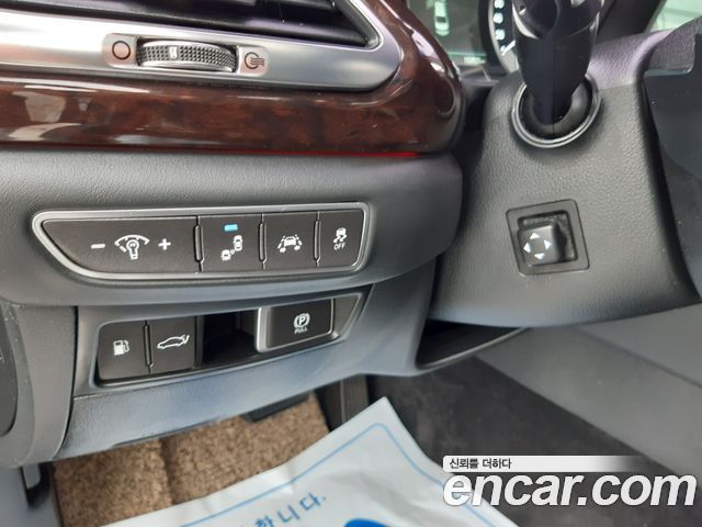 Genesis EQ900 2018 — photo 11