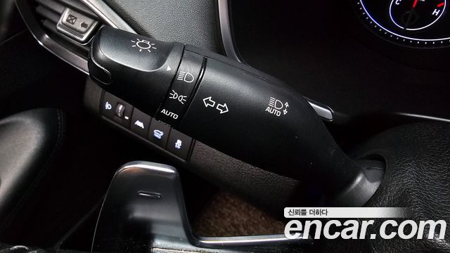 Hyundai Santafe 2021 — photo 17