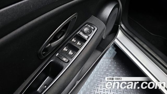 Renault Korea SM3 2014 — photo 17