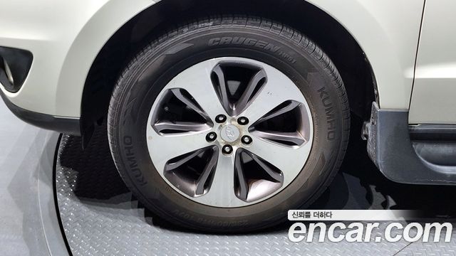 Hyundai Santafe 2011 — photo 5