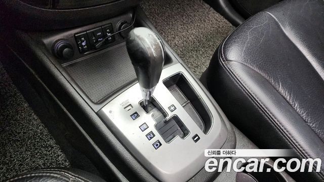 Hyundai Santafe 2011 — photo 9