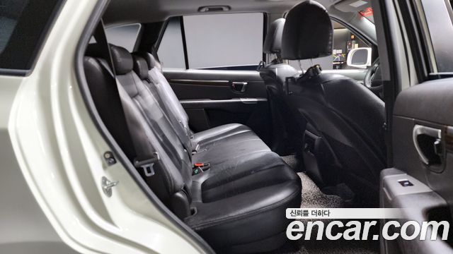 Hyundai Santafe 2011 — photo 12