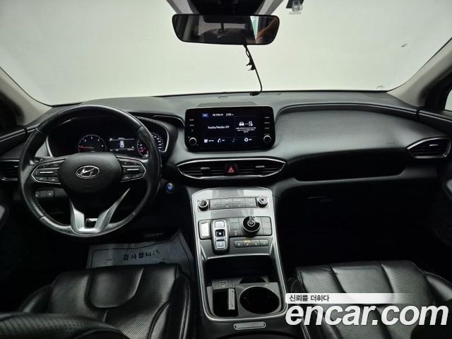 Hyundai Santafe 2021 — photo 8