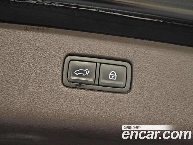 Genesis GV80 2020 — photo 22