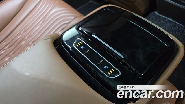Genesis G80 2021 — photo 18
