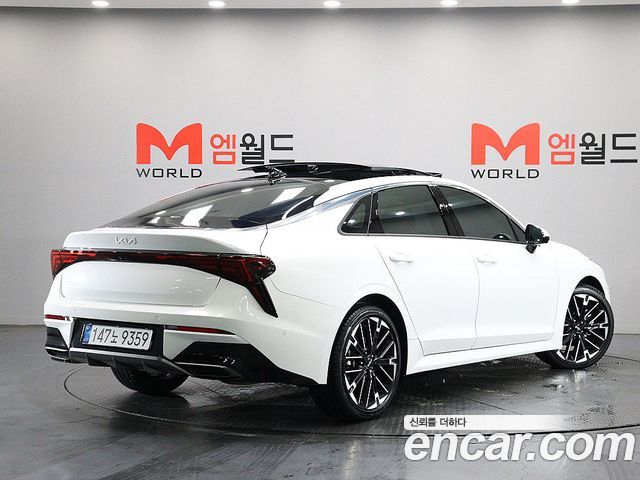 Kia K5 2025 — photo 3