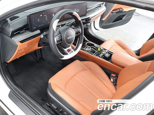 Kia K5 2025 — photo 17