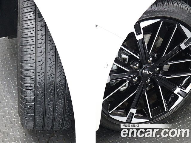 Kia K5 2025 — photo 20