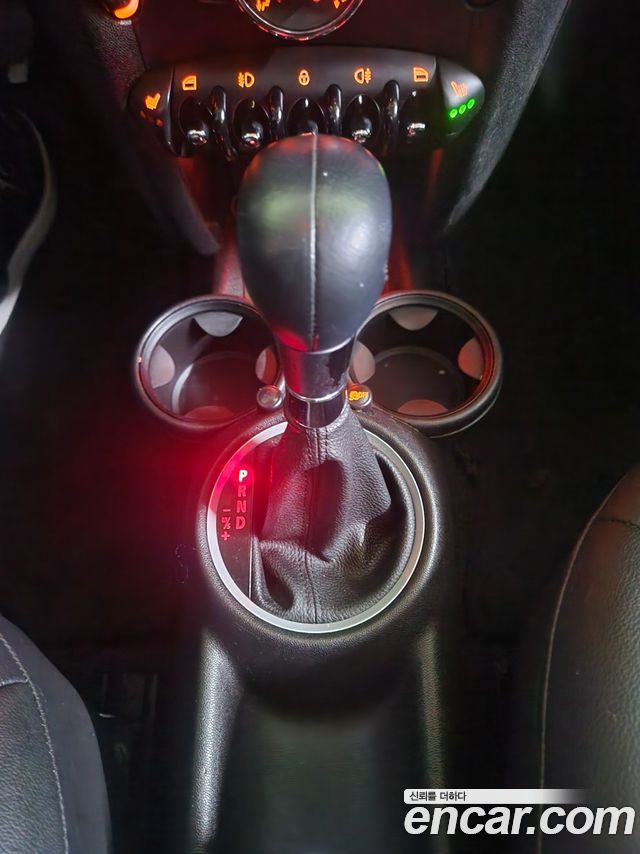 Mini Cooper 2013 — photo 9