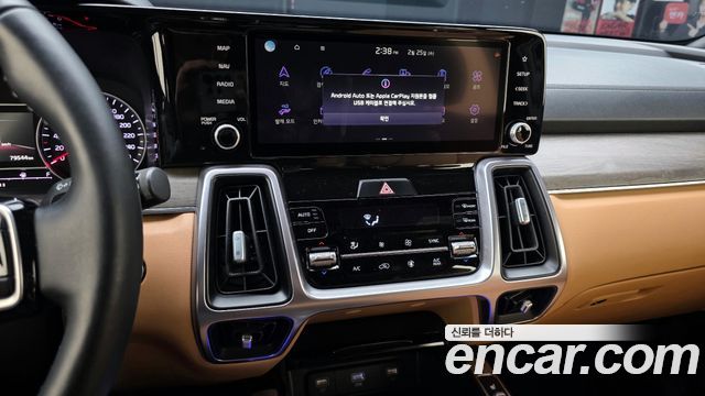 Kia Sorento 2022 — photo 14
