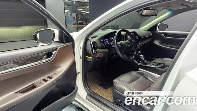 Hyundai Grandeur 2019 — photo 11