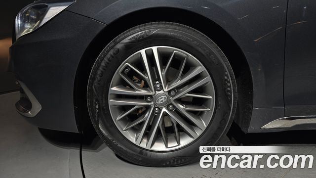 Hyundai Grandeur 2018 — photo 5