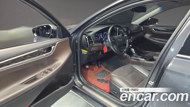 Hyundai Grandeur 2018 — photo 10