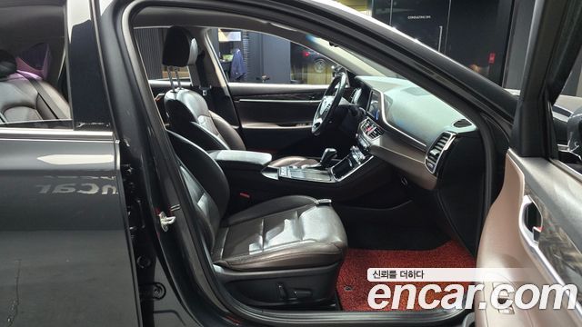 Hyundai Grandeur 2018 — photo 11