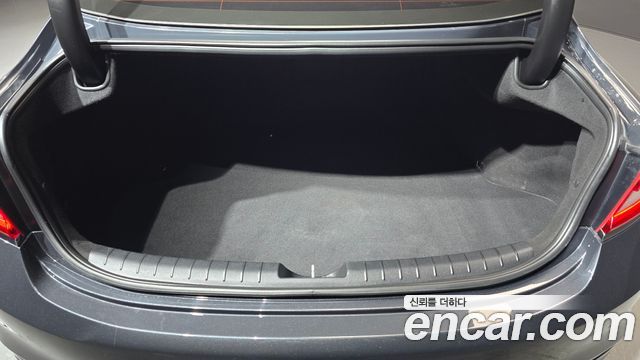 Hyundai Grandeur 2018 — photo 20