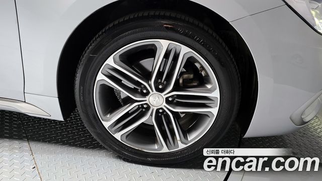 Hyundai Grandeur 2017 — photo 5