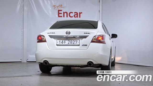Nissan Altima 2013 — photo 4