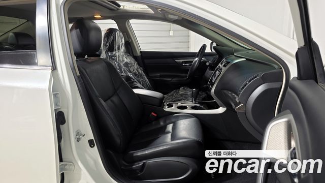 Nissan Altima 2013 — photo 10